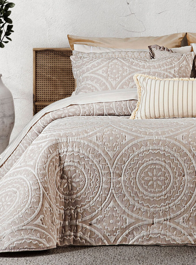 almofada-line-ambiente-taupe