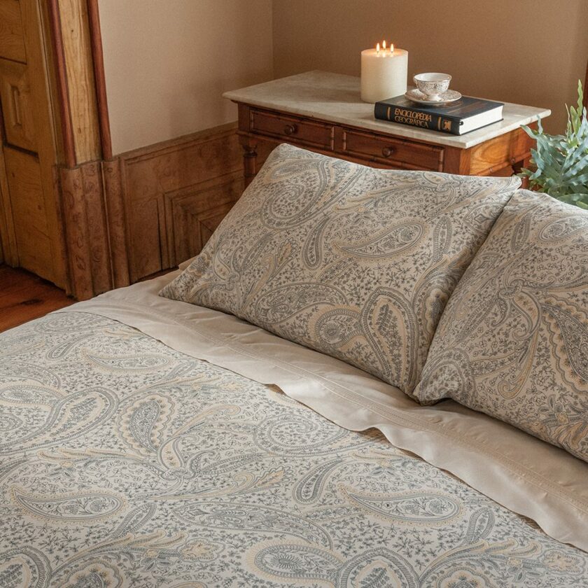 capa_de_edredao_paisley