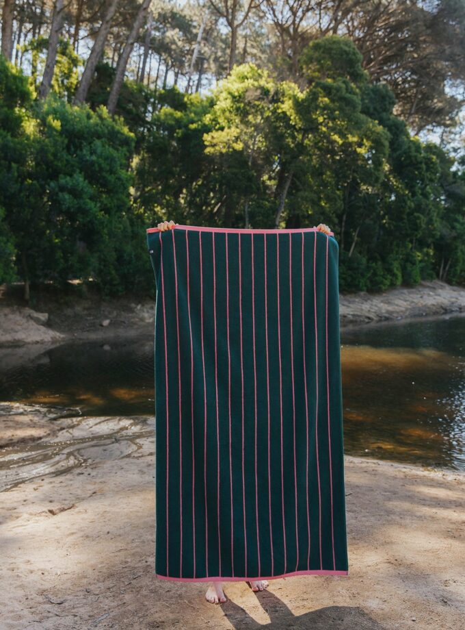 torres-novas-pena-beach-towels-vertical-stripes-product-pink